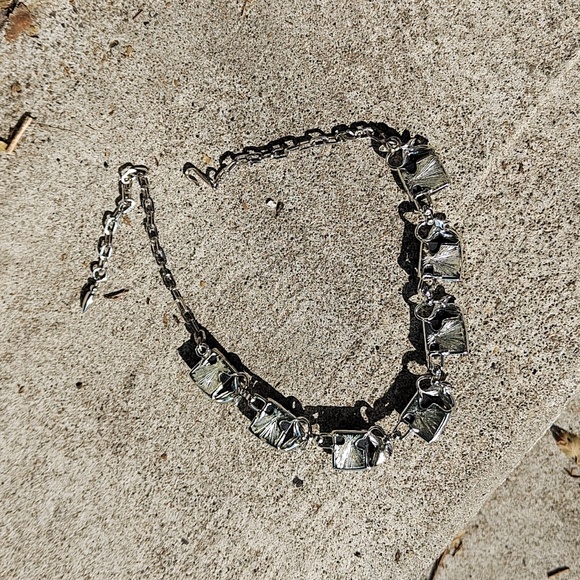 Vintage Coro dark gray/ blue cat's eye shimmer cube choker necklace - Picture 4 of 4